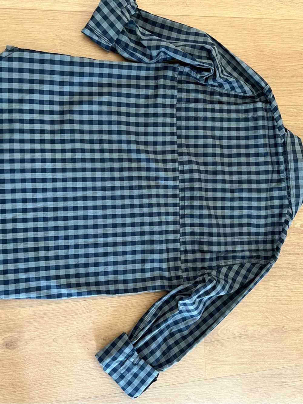 Carhartt Force Woman’s Navy and Grey Plaid Button-Down Shirt. Size XS New - Picture 6 of 7
